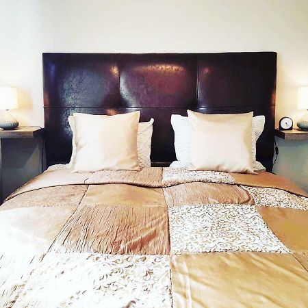 Akureyri Central Rooms Zewnętrze zdjęcie