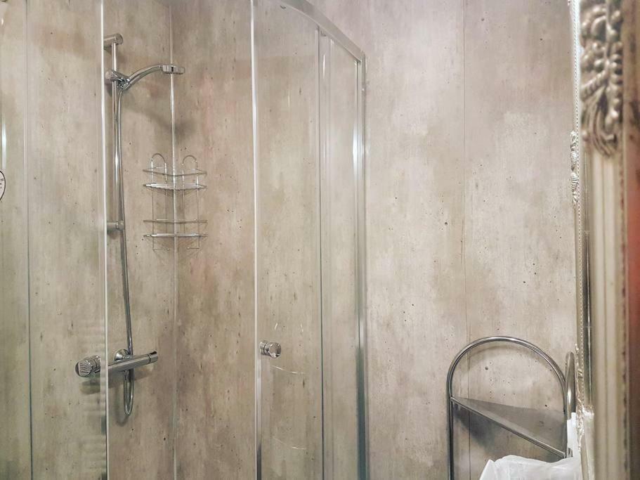 Akureyri Central Rooms Zewnętrze zdjęcie